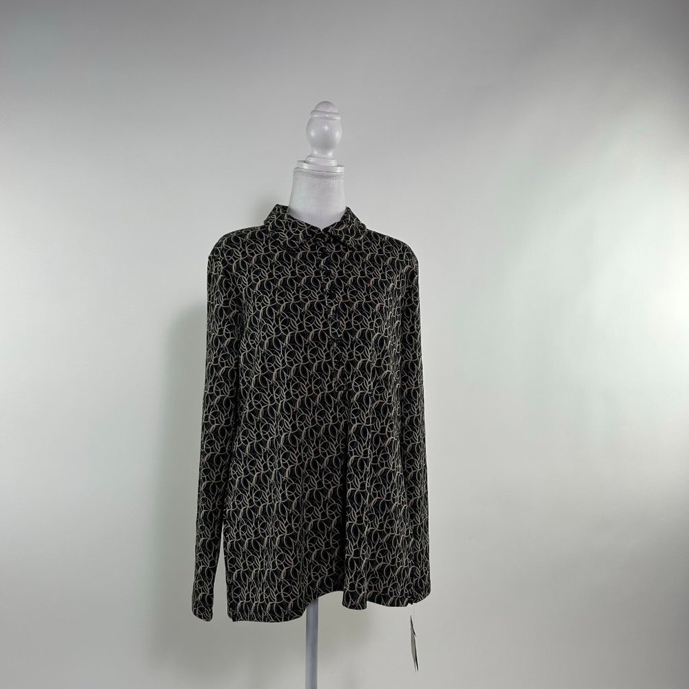 Womens Black & White Printed Long-Sleeve Top